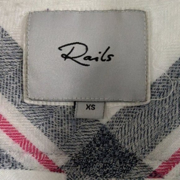 Rails Hunter plaid long sleeve button up flannel shirt size XS - Picture 6 of 8